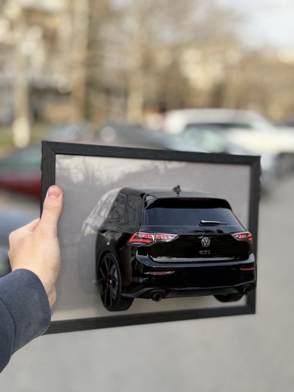 Volkswagen Golf GTI Black Series – Framed Car Art / Scale Model